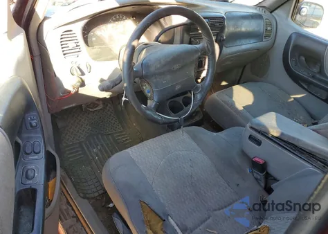 2000 Ford Ranger Super Cab z USA, uszkodzony, nr VIN 1FTYR14V5YTA61133